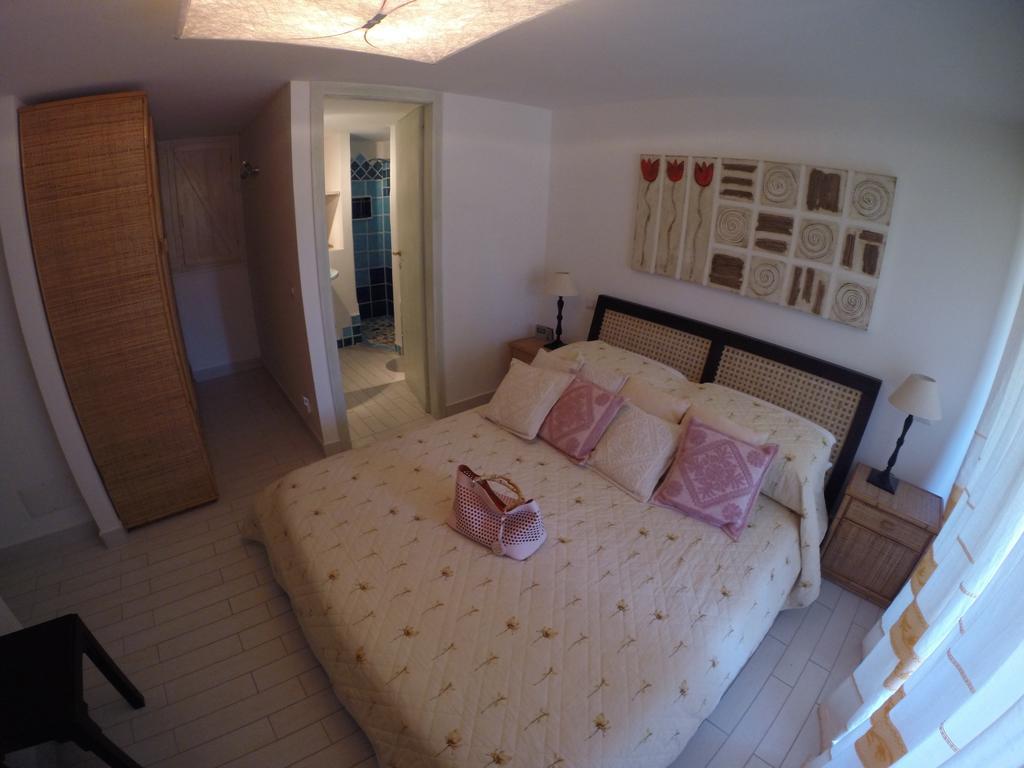 Luxury Apartment Sardegna Portisco Szoba fotó